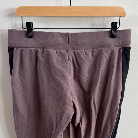 Reebok Mauve and Black Track Pants - Picture 4 of 8